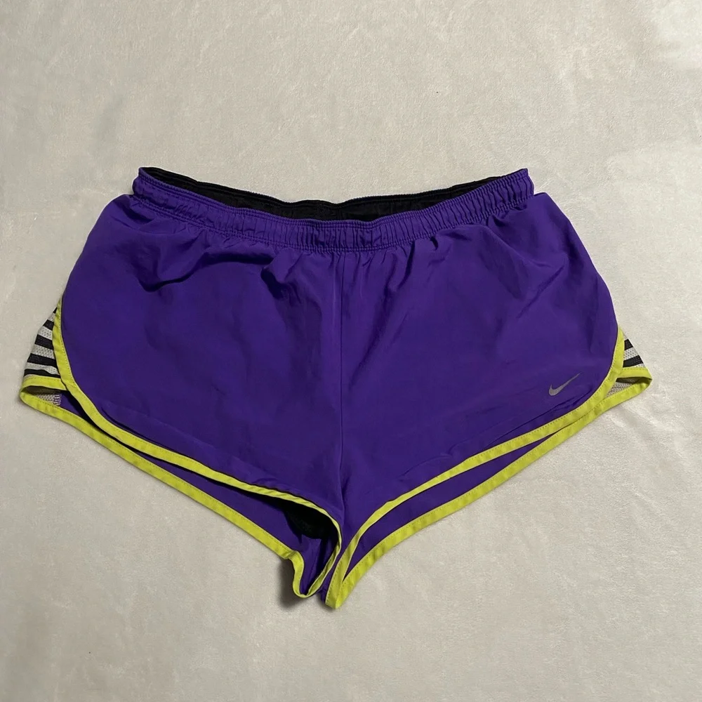 Nike 1.5